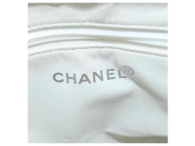 CHANEL Bolsa Tote Matelassé Piel Caviar Blanca CC Auth bs30478 Blanco - vista 17