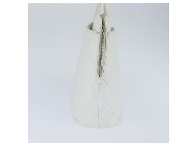 CHANEL Bolsa Tote Matelassé Piel Caviar Blanca CC Auth bs30478 Blanco - vista 4