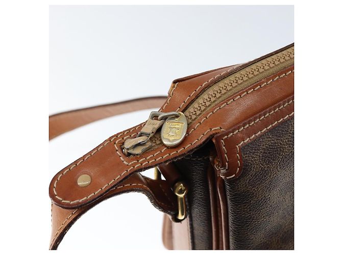Céline Borsa a Spalla in Tela Macadam CELINE in Pelle PVC Marrone Oro Auth 149190 D'oro - vista 10
