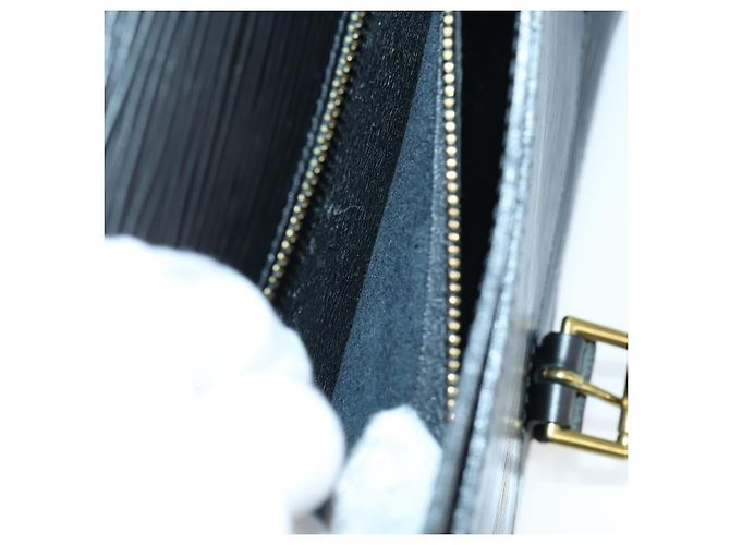 LOUIS VUITTON Clutch Biface Epi Nero M52322 LV Auth mr1641 - vista 11