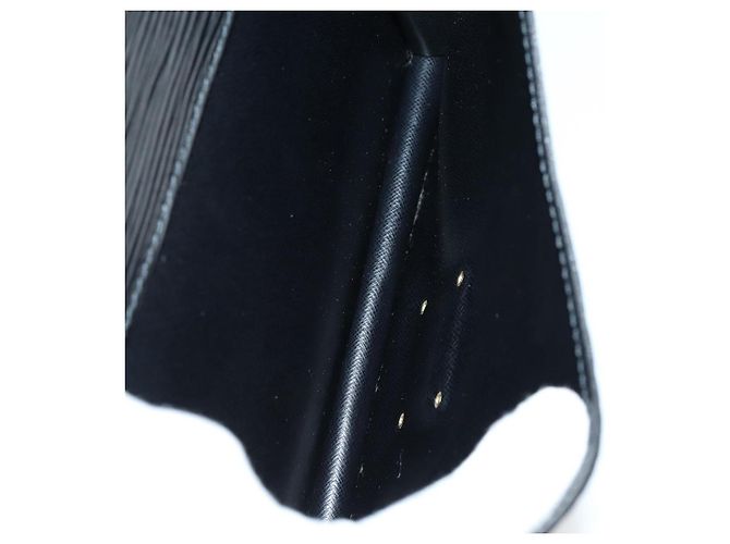LOUIS VUITTON Clutch Biface Epi Nero M52322 LV Auth mr1641 - vista 21