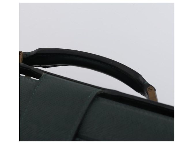 LOUIS VUITTON Taiga Pilot Case Ural Borsa da Lavoro Épicea M30024 LV Auth bs31099 - vista 14