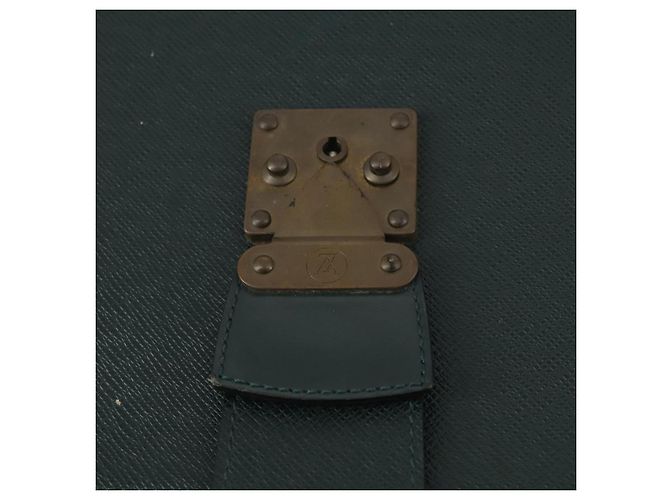LOUIS VUITTON Taiga Pilot Case Ural Borsa da Lavoro Épicea M30024 LV Auth bs31099 - vista 18
