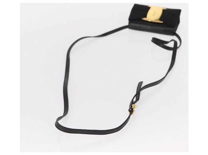 Borsa a Spalla Vala in Pelle Nera e Oro Salvatore Ferragamo Auth ka135 Nero D'oro - vista 7