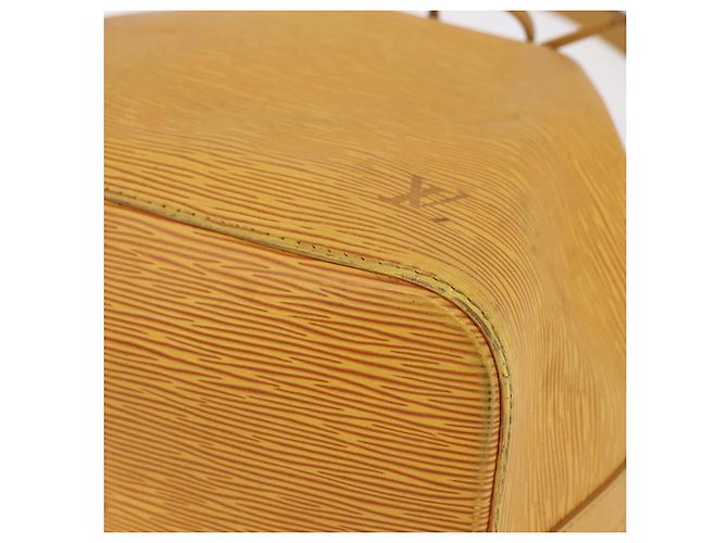 Noe LOUIS VUITTON Borsa a Spalla Petit Noé Epi Gialla M44109 LV Auth BA7921 Giallo - vista 14