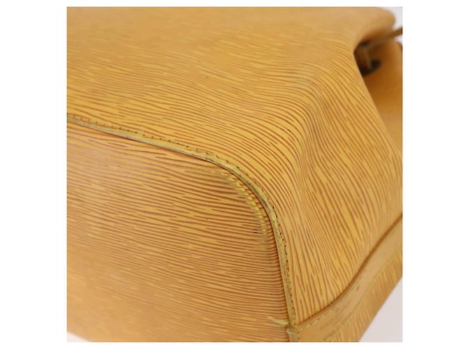 Noe LOUIS VUITTON Borsa a Spalla Petit Noé Epi Gialla M44109 LV Auth BA7921 Giallo - vista 16