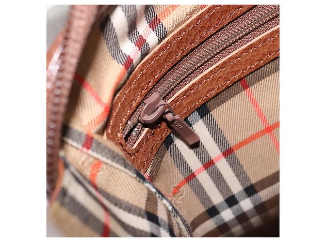 Autre Marque Borsa a Spalla Burberrys Nova Check in Pelle Marrone Oro Auth ep11687 D'oro - vista 21