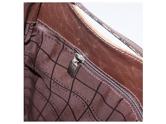 Céline Borsa a Spalla in Tela Macadam C di CELINE in Suede Marrone Oro Auth ti3487 D'oro - vista 19
