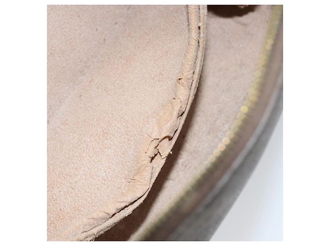 LOUIS VUITTON Pochette Cosmetica Demi Ronde Monogram M47520 LV Auth 157606 Monogramma - vista 11