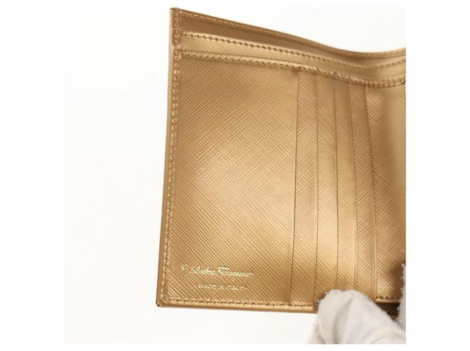 Portafoglio in pelle Gancini Salvatore Ferragamo Oro Auth am10043V D'oro - vista 21