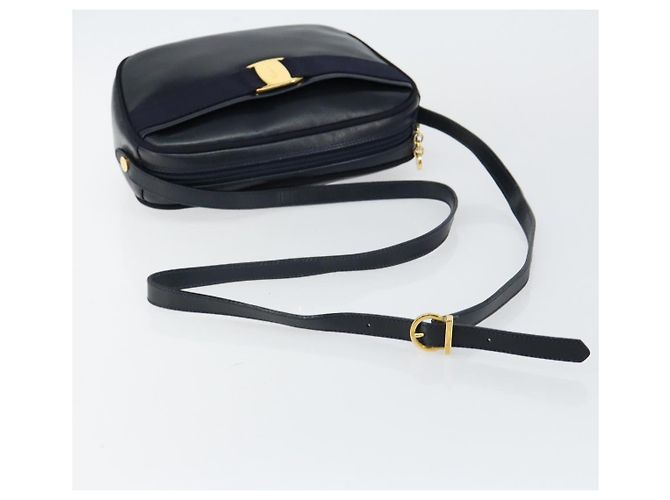 Borsa a Spalla Vala in Pelle Blu Navy e Oro Auth BA7059 di Salvatore Ferragamo D'oro - vista 7