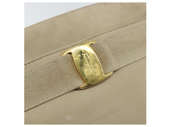 Borsa a Spalla Vala in Camoscio Beige Oro Auth BA7057 di Salvatore Ferragamo D'oro - vista 18