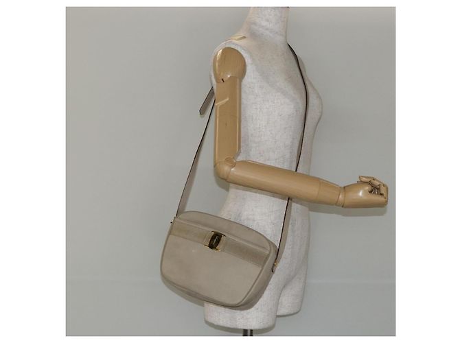 Borsa a Spalla Vala in Camoscio Beige Oro Auth BA7057 di Salvatore Ferragamo D'oro - vista 23