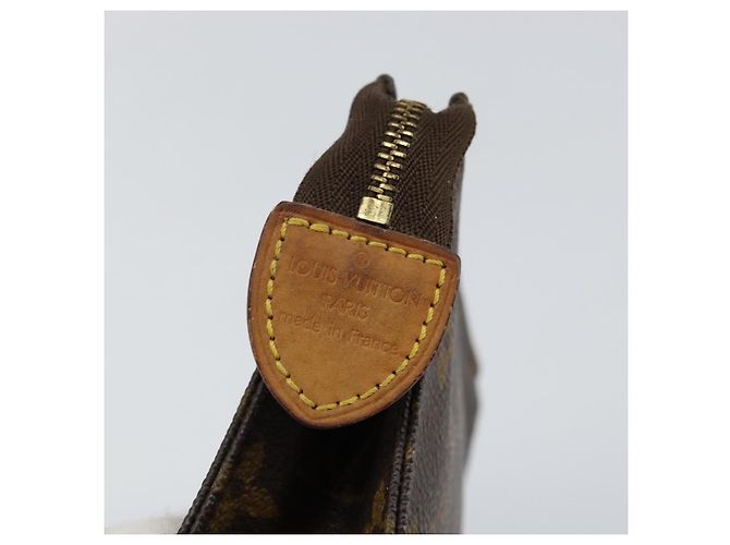 LOUIS VUITTON Poche Toilette Monogram 15 M47546 LV Auth 145049 Monogramma - vista 8