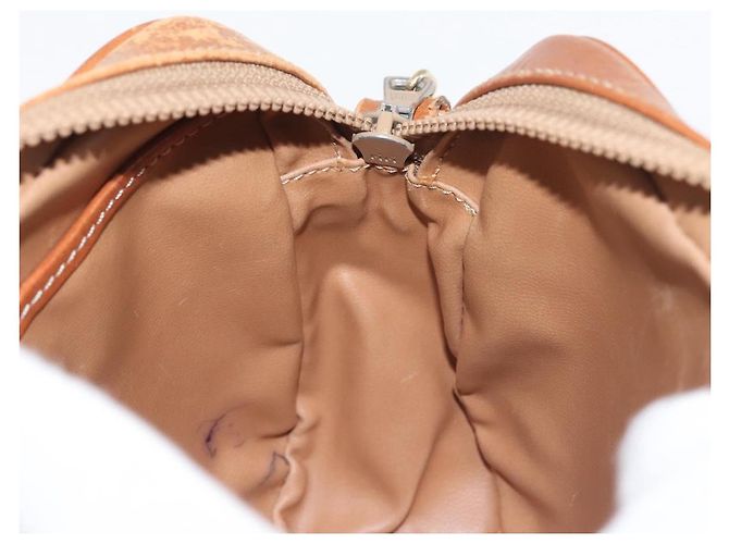 Céline Borsa a Spalla in Tela Macadam CELINE PVC Beige Oro Auth 144212 D'oro - vista 20