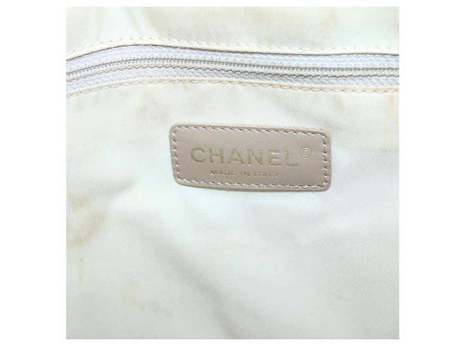 CHANEL Nuova Borsa Tote da Viaggio Nylon Beige Oro CC Auth ti3423 D'oro - vista 17