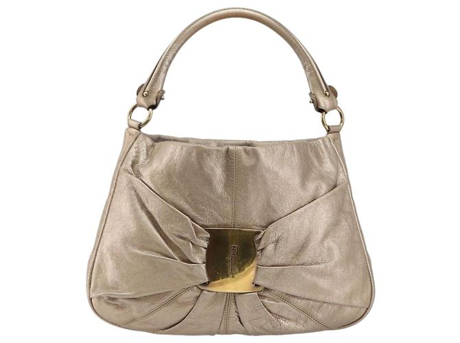 Bolso de Hombro Vala de Cuero Beige Dorado Auth 142849 de Salvatore Ferragamo - vista 13