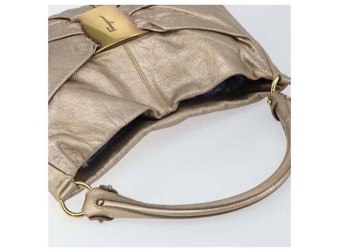 Bolso de Hombro Vala de Cuero Beige Dorado Auth 142849 de Salvatore Ferragamo - vista 6