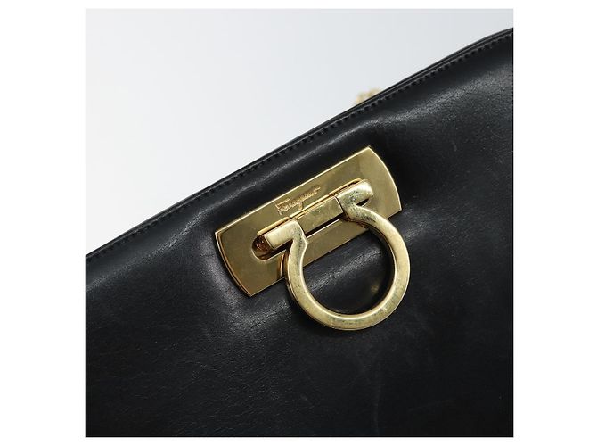 Borsa a spalla in pelle Gancini Chain di Salvatore Ferragamo Nero Oro Auth 143759 - vista 17
