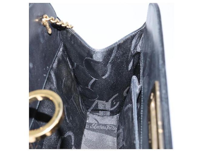 Borsa a spalla in pelle Gancini Chain di Salvatore Ferragamo Nero Oro Auth 143759 - vista 18