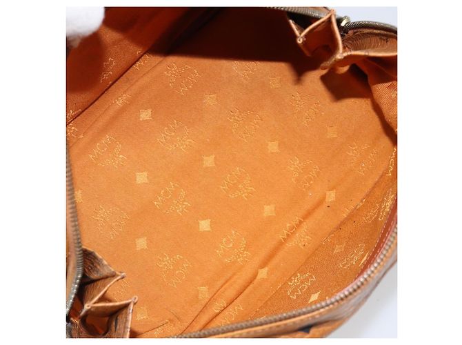 Borsa MCM Logogram Vicetos in pelle PVC marrone oro Auth am9103 D'oro - vista 11