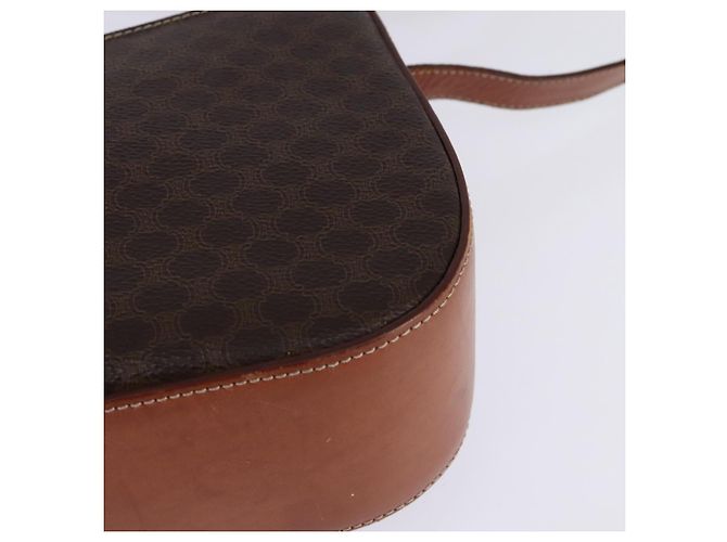 Céline Borsa a Spalla in Tela Macadam CELINE in Pelle PVC Marrone Oro Auth 145772 D'oro - vista 16