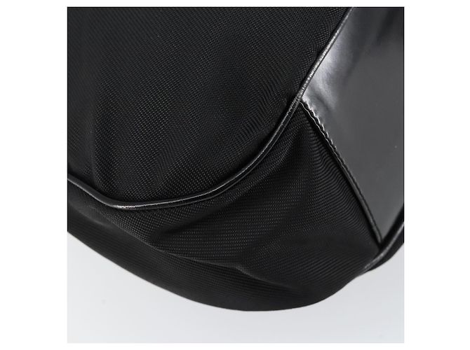 Borsa a mano in nylon Gucci Bamboo 2 in 1 Nero Argento 001 2404 1577 Auth gh771 - vista 13