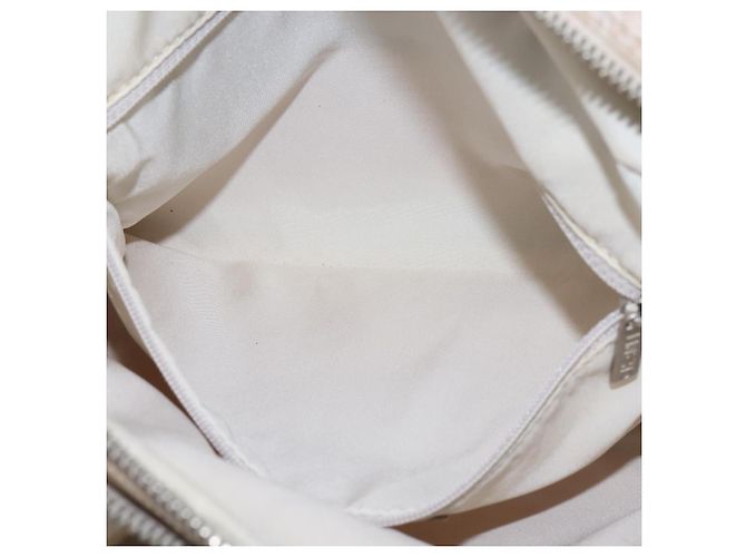 CHANEL Nuova Borsa da Viaggio in Nylon 2way Beige Argento CC Auth 145353 - vista 24