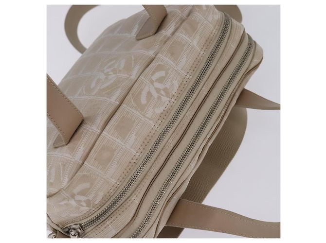 CHANEL Nuova Borsa da Viaggio in Nylon 2way Beige Argento CC Auth 145353 - vista 6