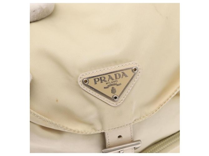 Sac à dos PRADA en nylon blanc argenté Auth 149779 - vue 20
