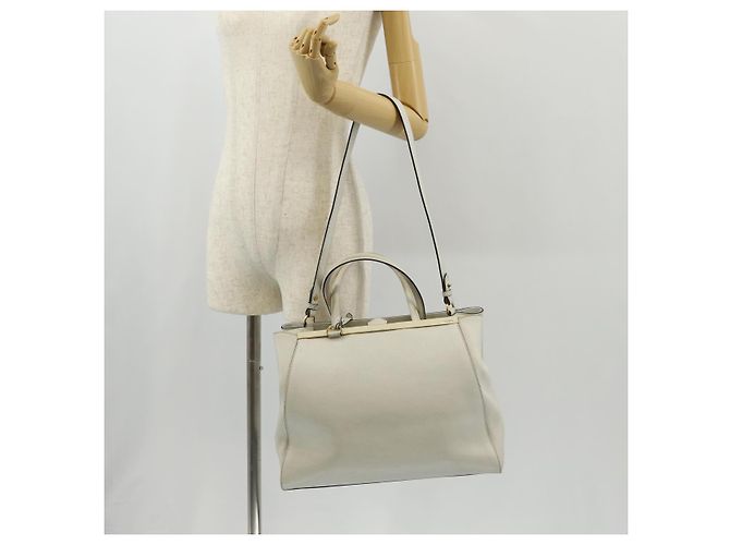 Borsa a mano FENDI 2Jours in pelle 2 in 1 bianco oro Auth bs30333 D'oro - vista 28