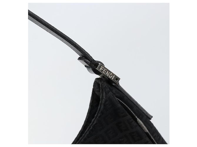 Borsa a Spalla in Tela Zucchino FENDI Nera Argento Auth 149754 Nero - vista 10