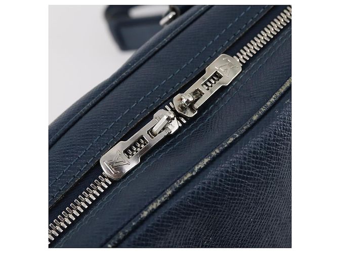 LOUIS VUITTON Taiga Porta Documenti da Viaggio PM Borsa 2way Blu M30639 Auth 136614 - vista 19