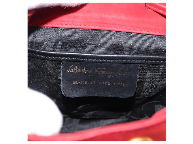 Zaino Salvatore Ferragamo in suede rosso e oro Auth BA6583 D'oro - vista 12