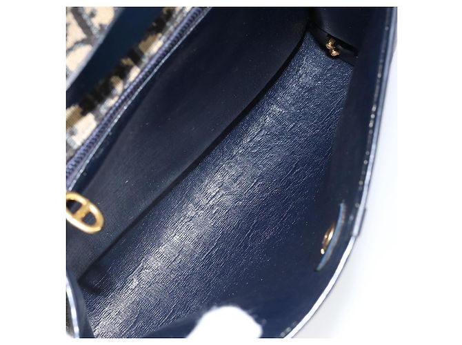 Borsa a Spalla in Tela Trotter Christian Dior Blu Navy Oro Auth 153965 D'oro - vista 17