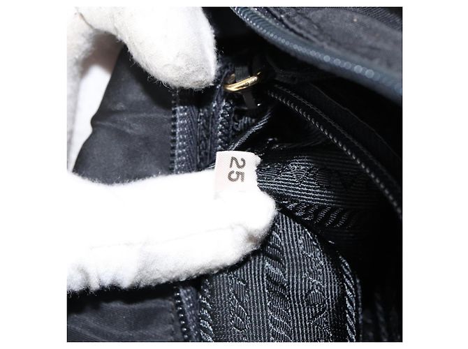 PRADA Borsa a mano in nylon nero e oro Auth yk19626 D'oro - vista 12