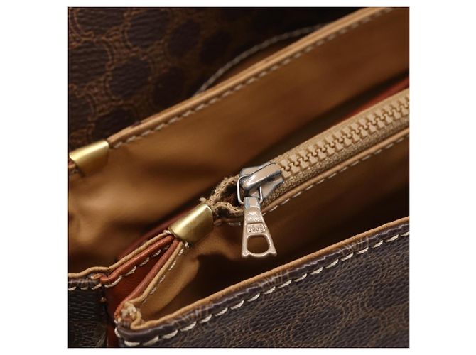 Céline Borsa a Spalla in Tela Macadam CELINE in Pelle PVC Marrone Oro Auth ka209 D'oro - vista 18