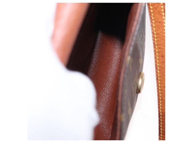 LOUIS VUITTON Bolsa de Ombro Monogram Saint Cloud MM M51243 LV Auth BA8278 Monograma - vista 10