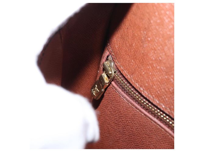 LOUIS VUITTON Bolsa de Ombro Monogram Saint Cloud MM M51243 LV Auth BA8278 Monograma - vista 24
