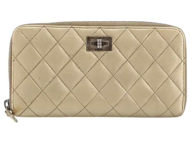 CHANEL 2.55 Portafoglio Lungo Matelassé in Pelle di Agnello Oro CC Auth yk19525 D'oro - vista 13