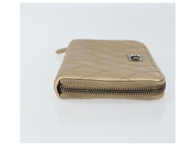 CHANEL 2.55 Portafoglio Lungo Matelassé in Pelle di Agnello Oro CC Auth yk19525 D'oro - vista 3