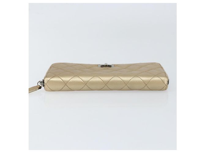 CHANEL 2.55 Portafoglio Lungo Matelassé in Pelle di Agnello Oro CC Auth yk19525 D'oro - vista 6