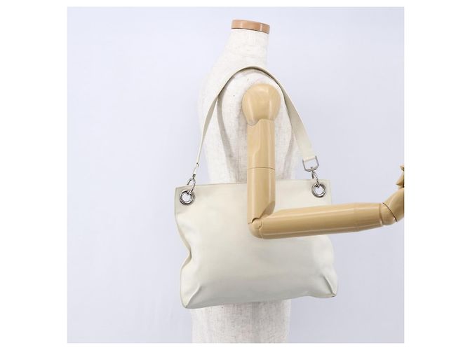 LOEWE Schultertasche aus Leder Weiß Silber Authentisch bs31203 - Ansicht 22