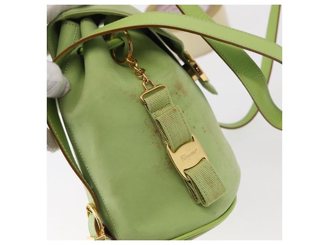 Zaino Salvatore Ferragamo in suede verde oro Auth BA7987 D'oro - vista 19