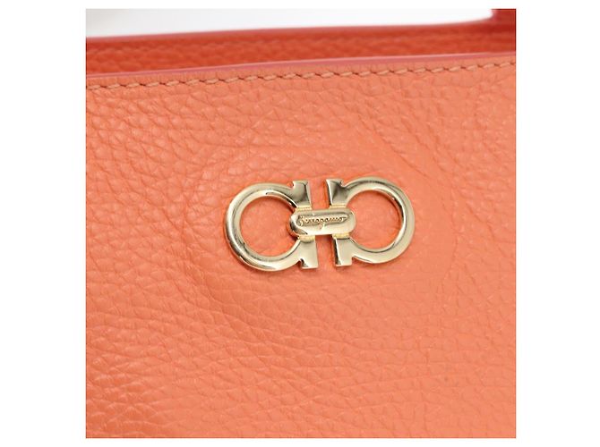 Borsa a mano Gancini in pelle rosa e oro Auth 153980 di Salvatore Ferragamo D'oro - vista 17