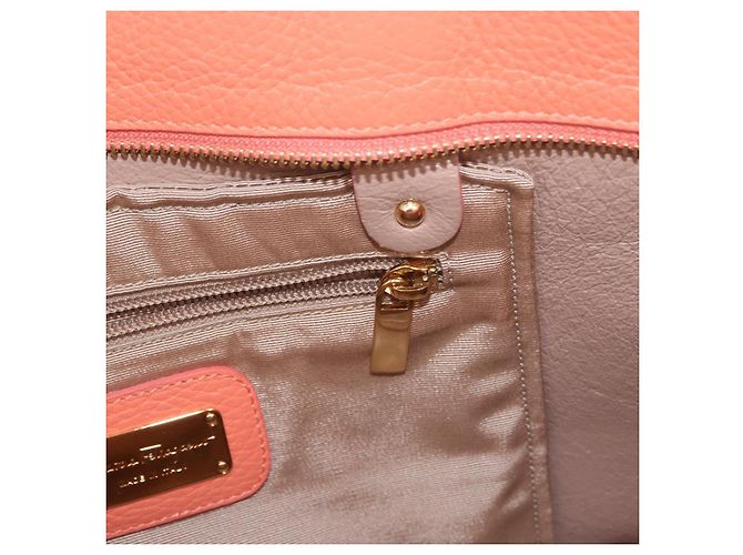 Borsa a mano Gancini in pelle rosa e oro Auth 153980 di Salvatore Ferragamo D'oro - vista 21
