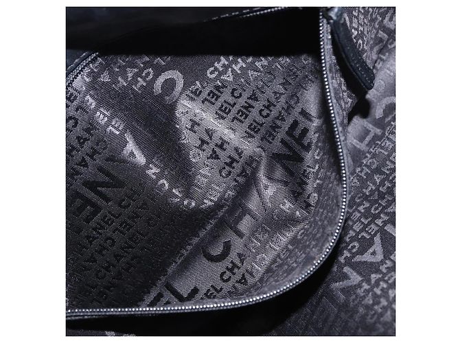 Borsa a Spalla CHANEL in Pelle di Agnello Nera con CC Argento Auth bs30993 Nero - vista 23