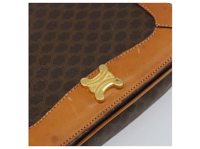 Céline Borsa a Spalla in Tela Macadam CELINE in Pelle PVC Marrone Oro Auth 152723 D'oro - vista 17