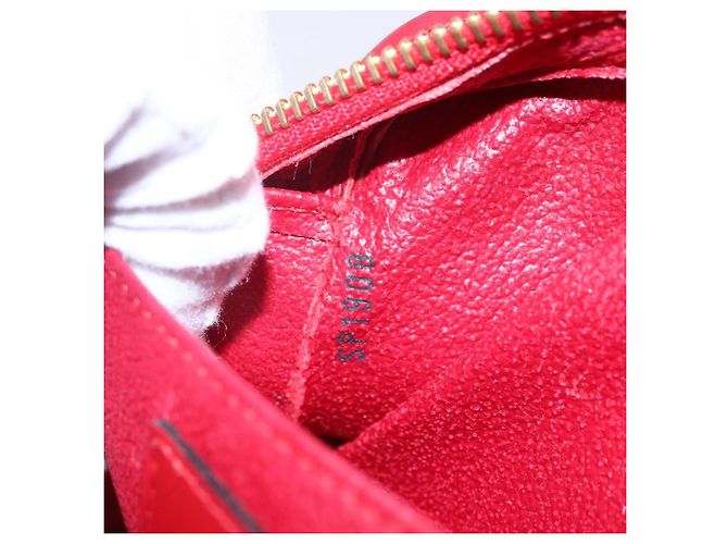 LOUIS VUITTON Pochette Dauphine MM Epi Rossa M48457 LV Auth 153510 Rosso - vista 12