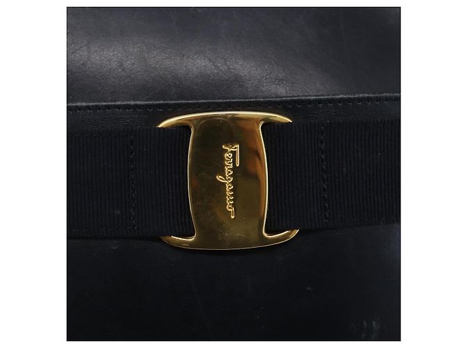Borsa a Spalla Vala in Pelle Blu Navy e Oro Auth BA7981 di Salvatore Ferragamo D'oro - vista 17